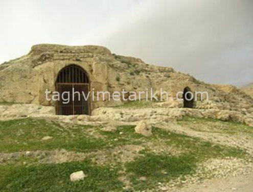 باقیماندۀ-مسجد-سنگی-داراب-از-مساجد-عهد-اتابکان-فارس