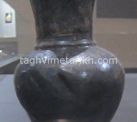 گلدان-سیمین-با-خط-کوفی-سده-چهارم-ه.ق-موزه-ملی-ایران